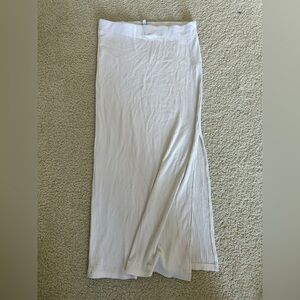 Elegant White/Cream Skirt